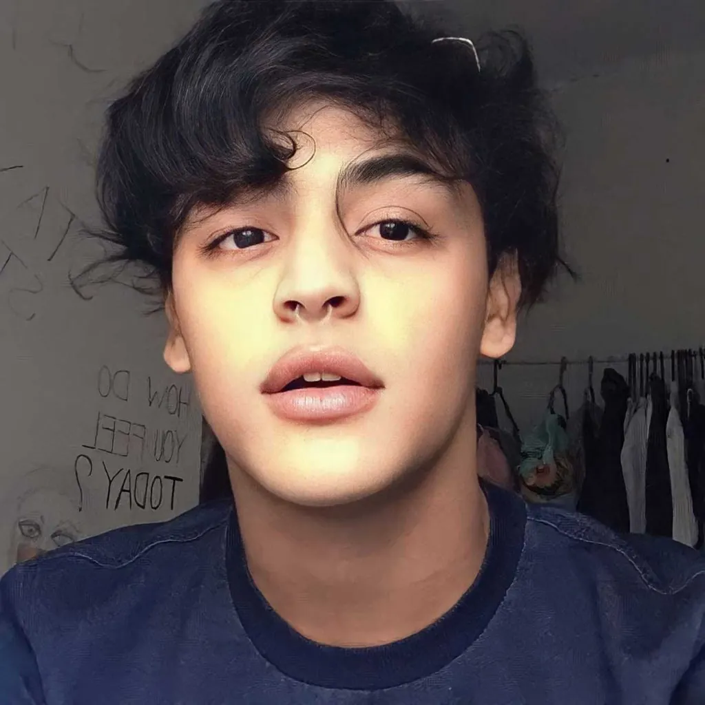Pabllo Vittar during her childhood